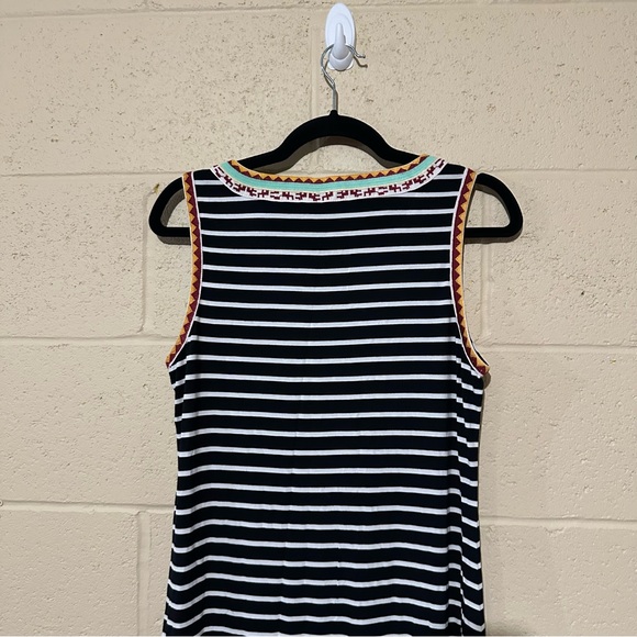 THML‎ maxi dress striped with great details size medium - Picture 5 of 7